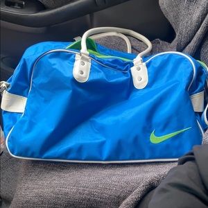 Nike overnight bag